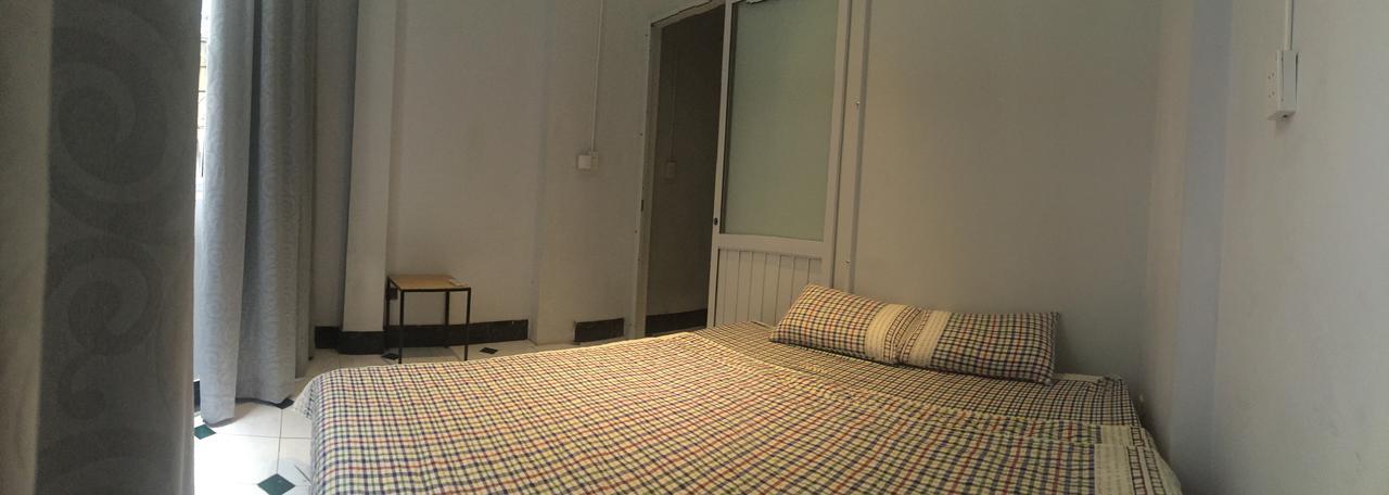 Golden Snake Hostel Ханой Екстер'єр фото